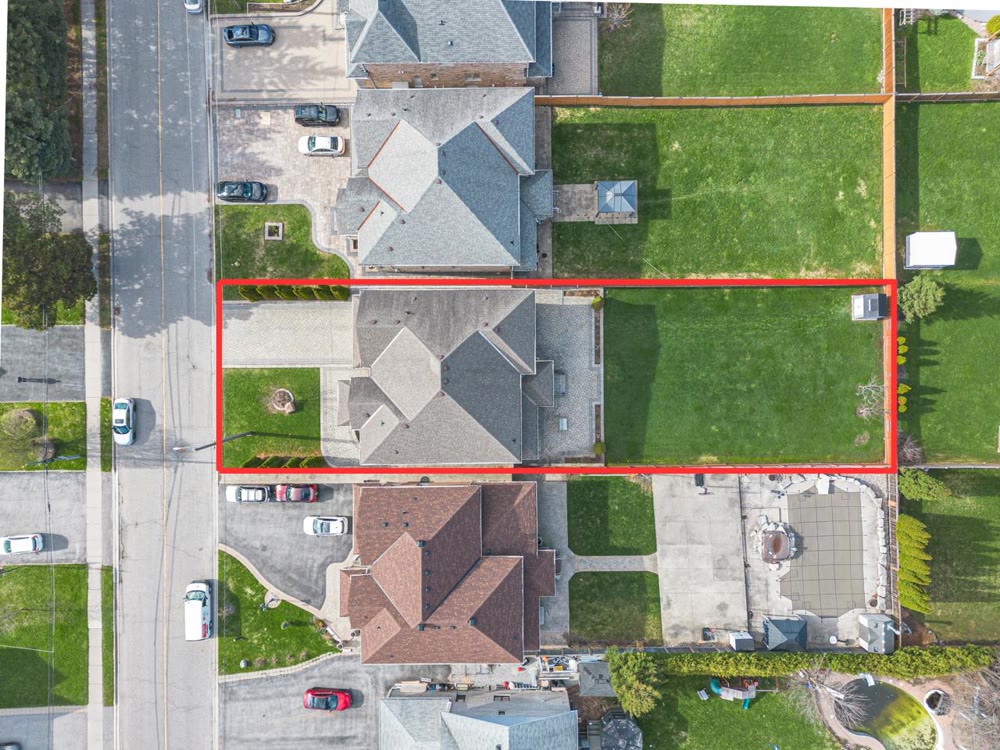 Aerial property-line view — GTA