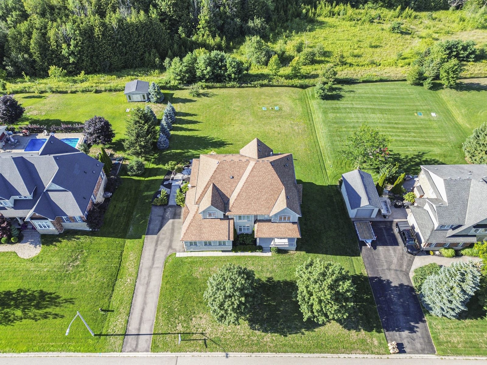 Aerial of rural acreage homes, Simcoe County