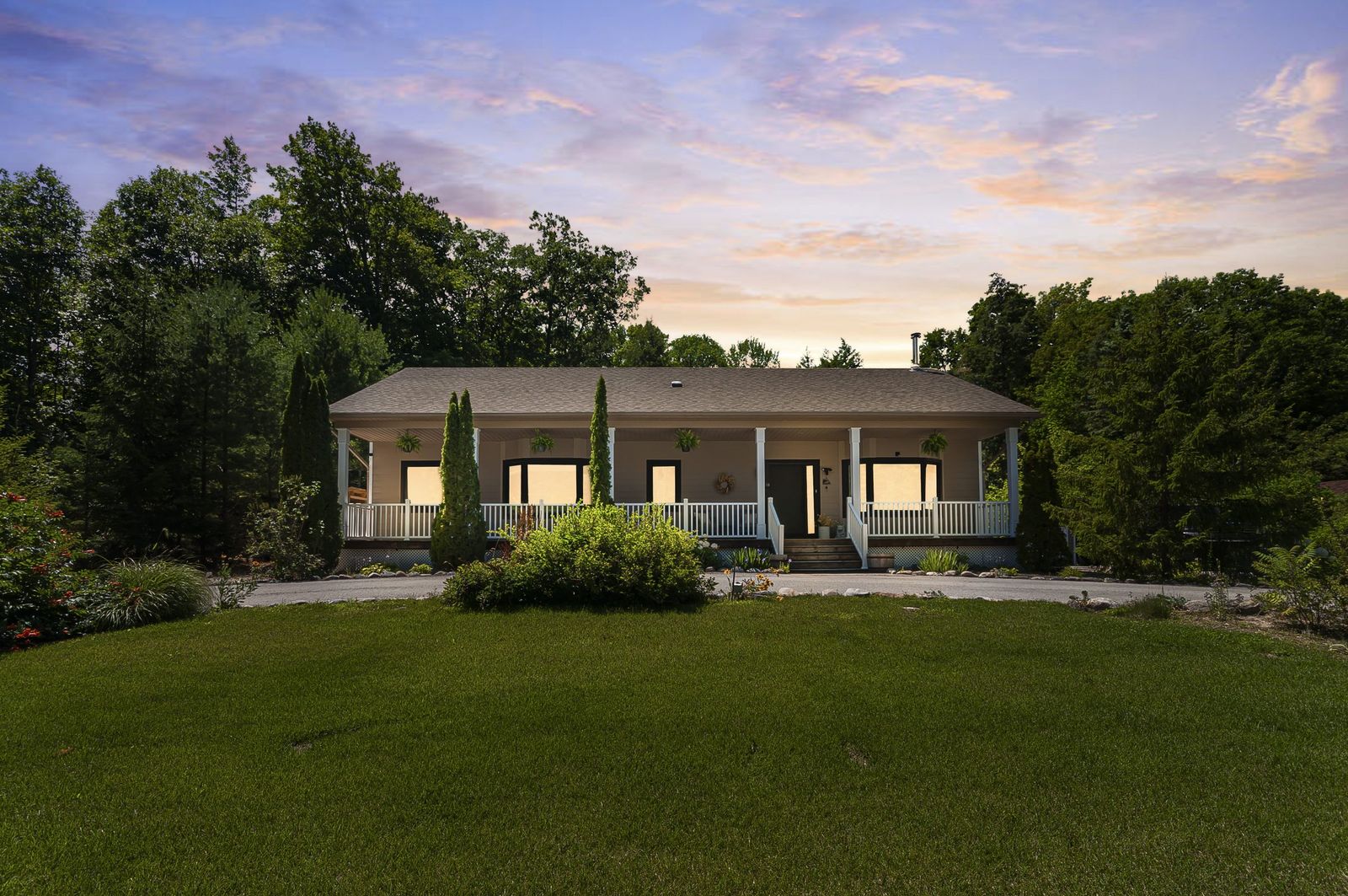 Day-to-dusk conversion of a ranch bungalow with covered porch